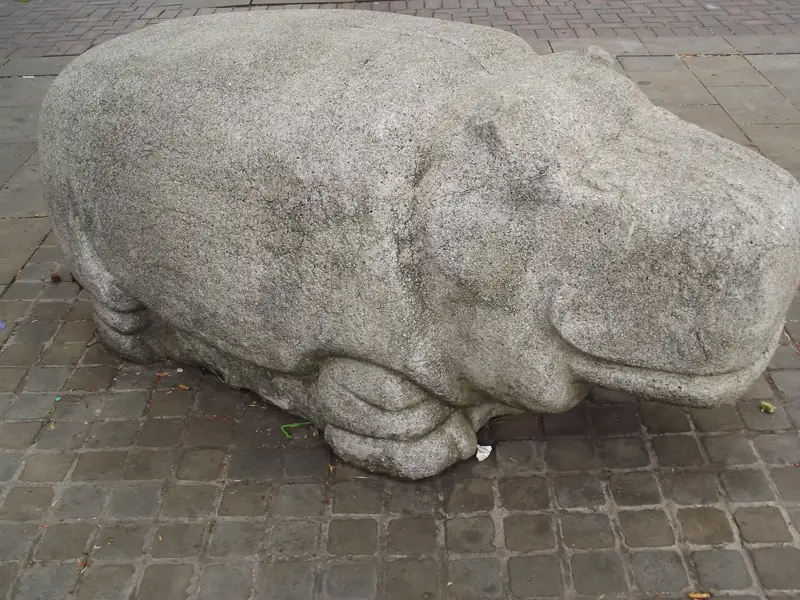 The stone hippo sculpture in Walsall town centre